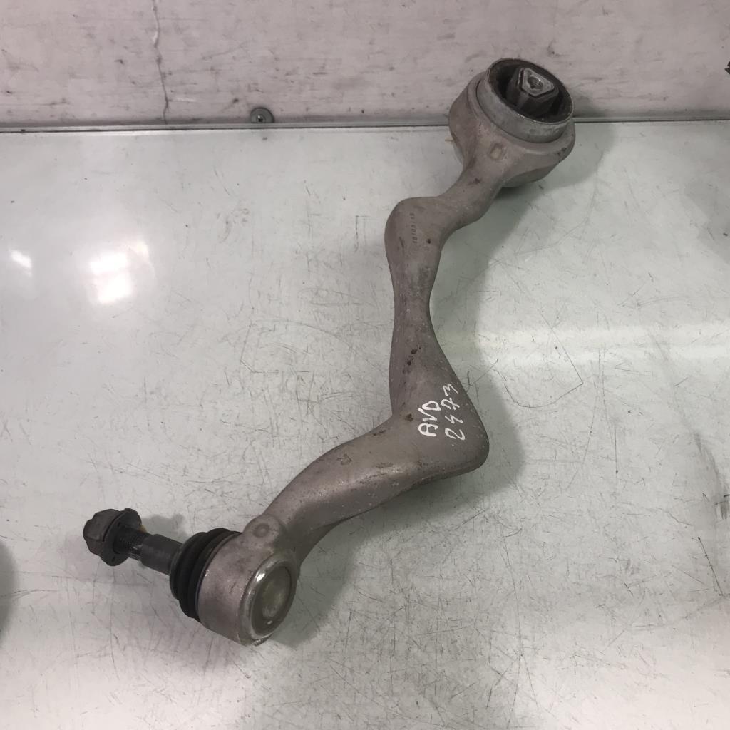 Braccio sospensione anteriore destro superiore BMW SERIE 1 E87 PHASE 1 Diésel - 1