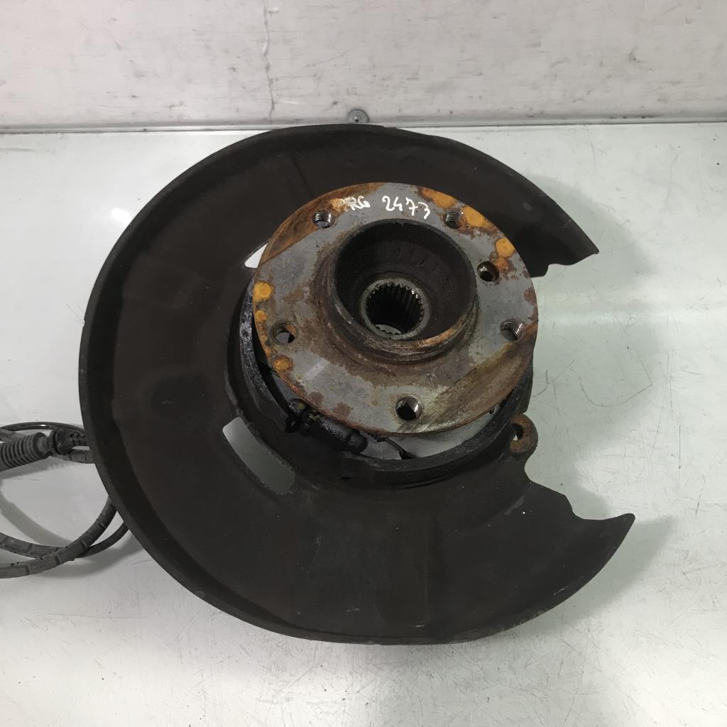 Fusee arriere gauche BMW SERIE 1 E87 PHASE 1 Diesel - 1