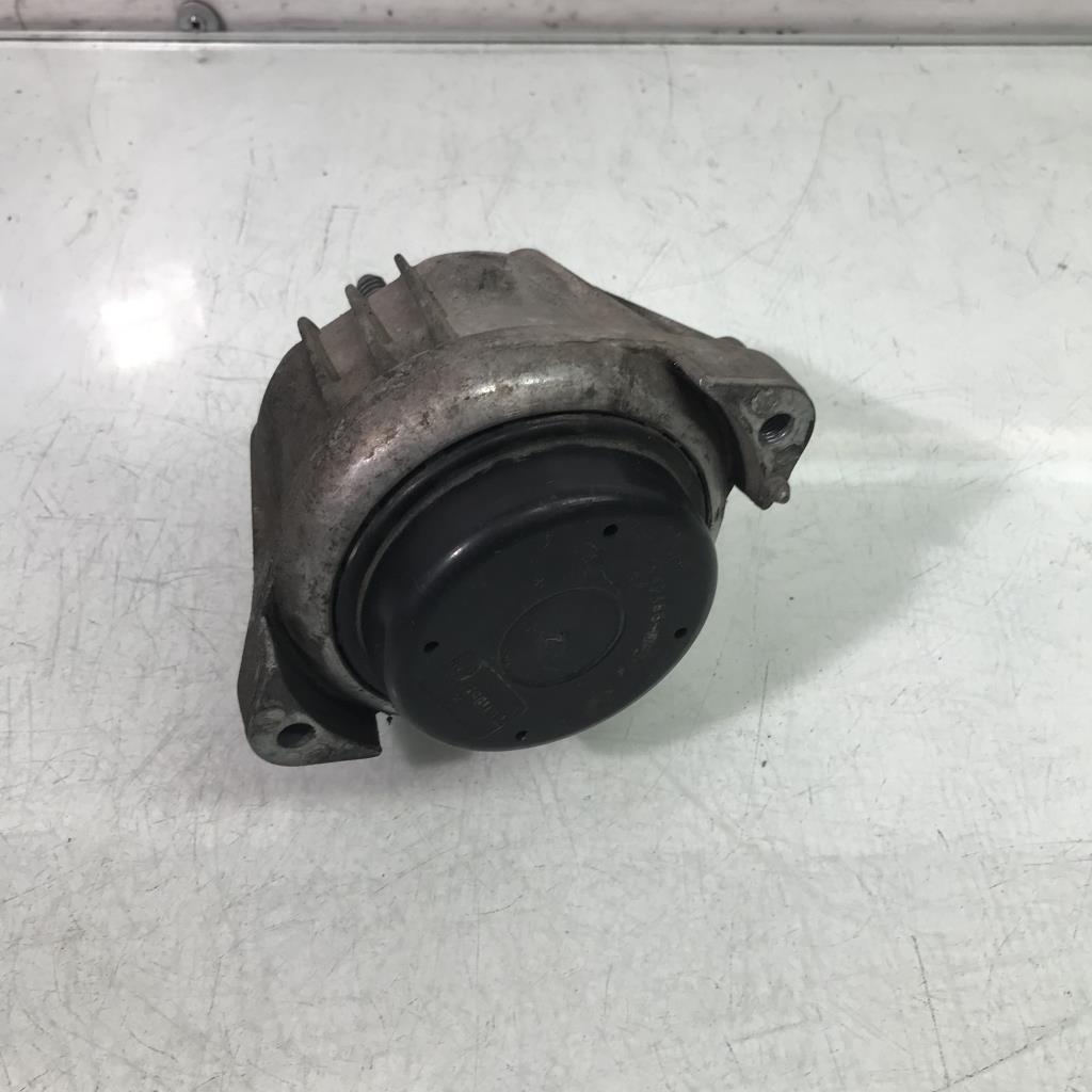 Support moteur gauche BMW SERIE 1 E87 PHASE 1 Diesel - 1