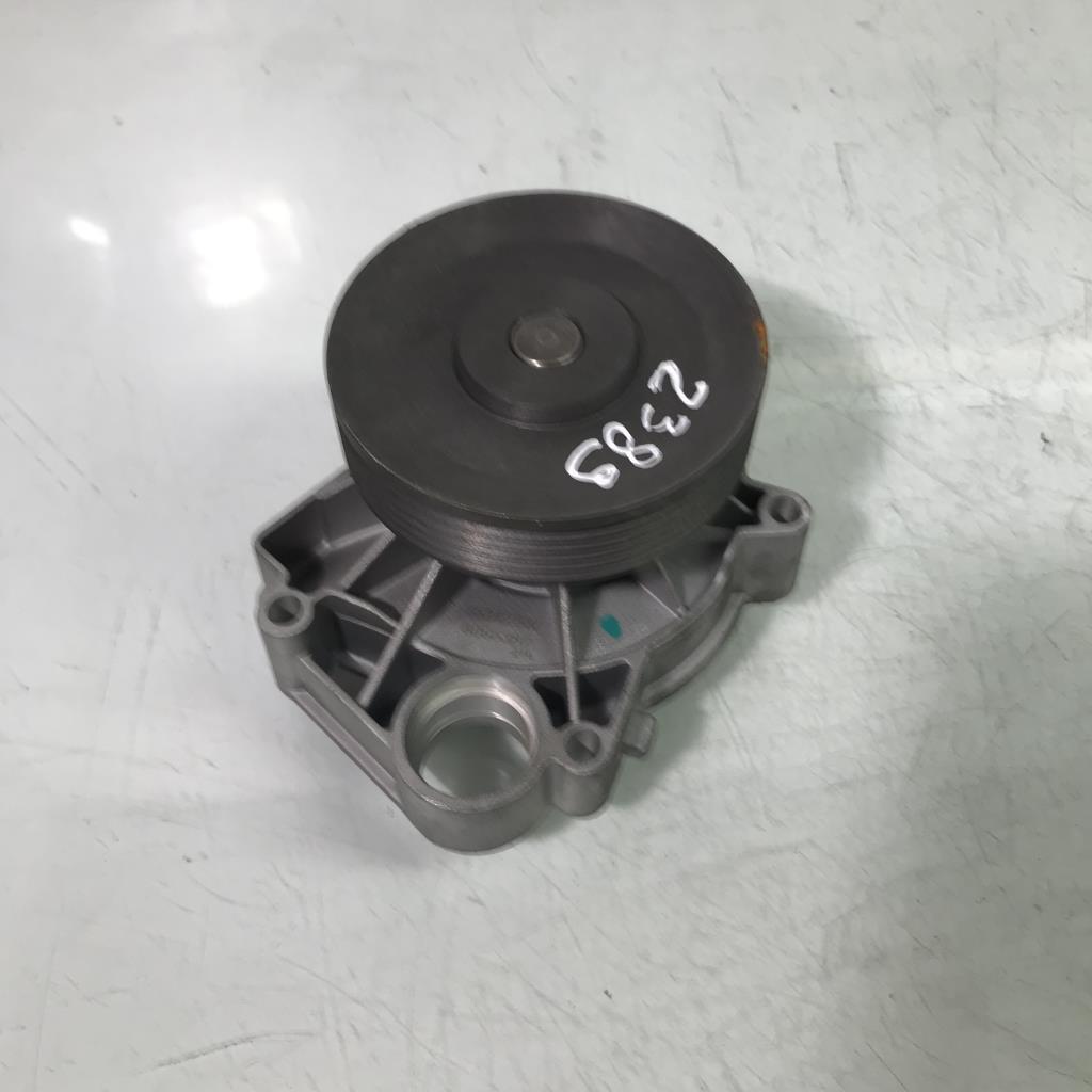 Pompe à eau BMW SERIE 3 E46 PHASE 1 Diesel - 1