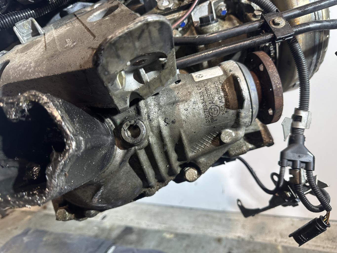 Pont avant complet BMW SERIE 5 E60 PHASE 2 Essence - 1