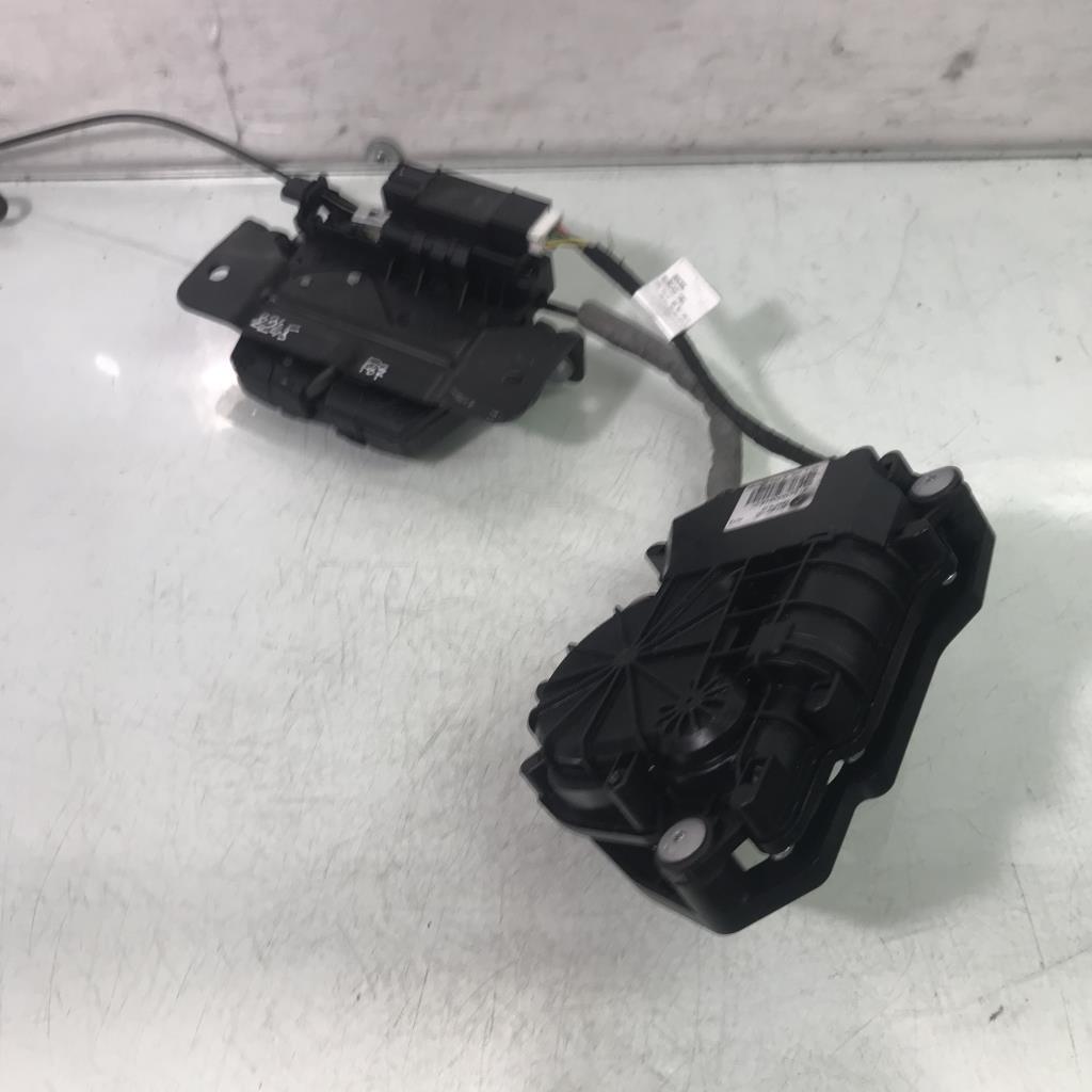 Serratura bagagliaio BMW X3 F25 PHASE 1  - 1