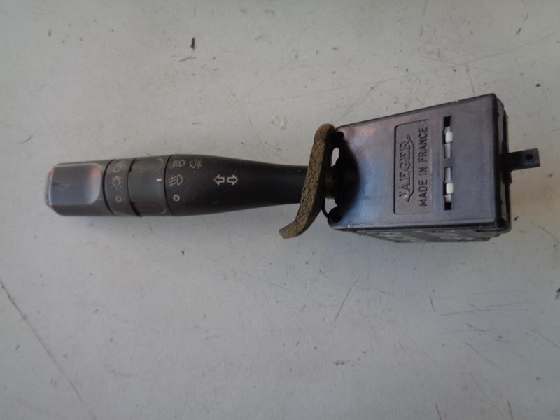 Commodo phare PEUGEOT 306 PHASE 2 Essence - 1