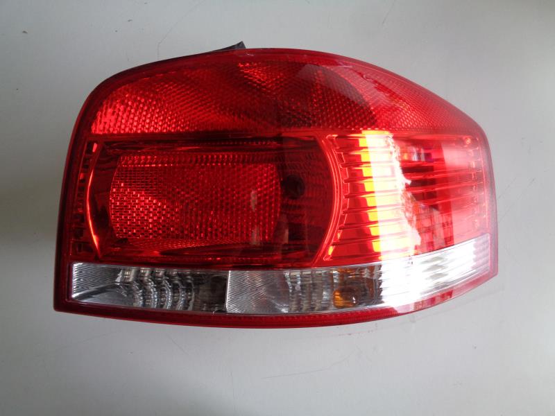Feu arriere principal droit (feux) AUDI A3 2 PHASE 1 Essence - 1