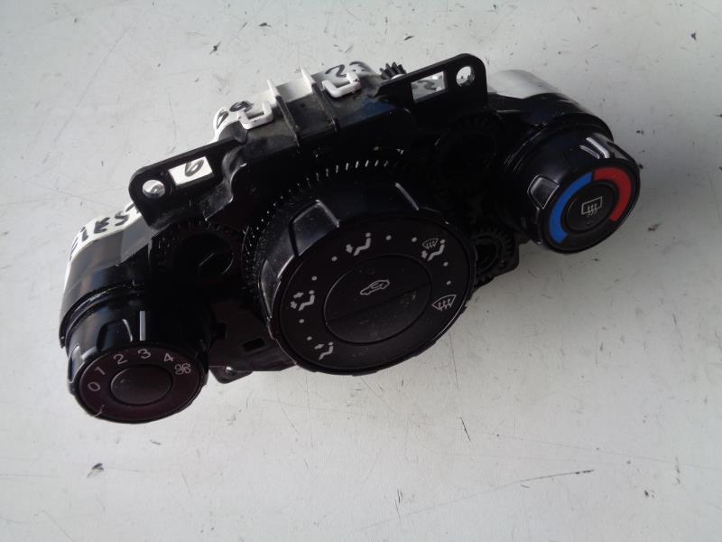 Commande chauffage FORD FIESTA 6 PHASE 1 Diesel - 1
