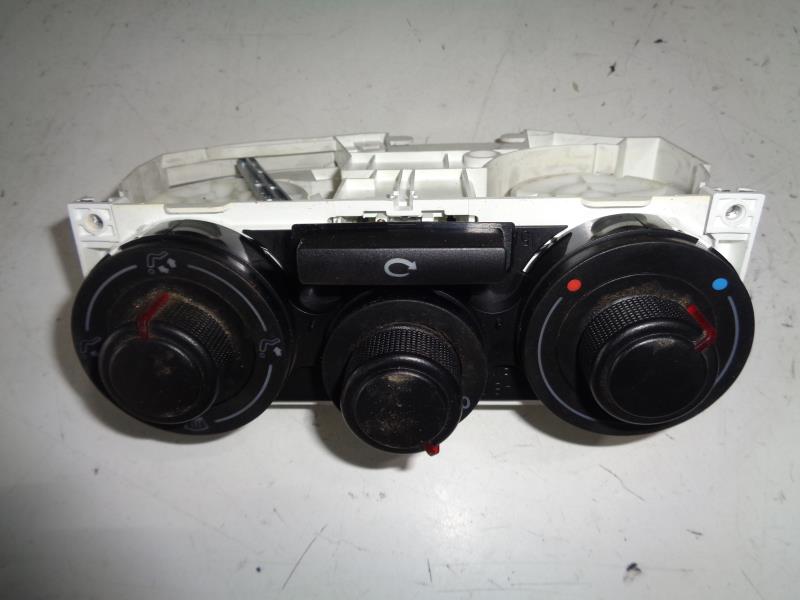 Commande chauffage SEAT AROSA PHASE 2 Essence - 1