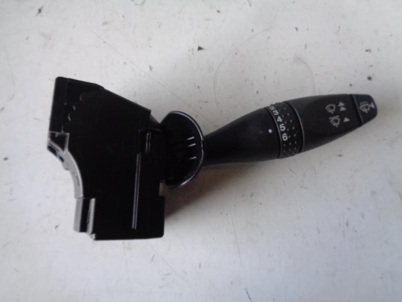 Commodo d'essuie glaces FORD FIESTA 5 Diesel - 1