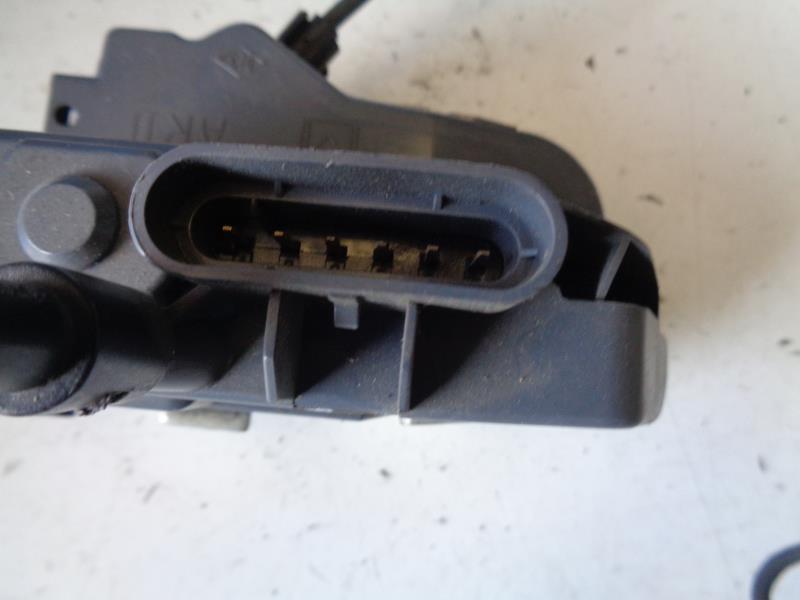 Serrure arriere droit RENAULT LAGUNA 2 PHASE 2 BREAK Diesel - 1