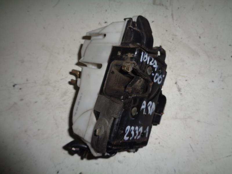 Serrure arriere droit SEAT IBIZA 2 PHASE 3 Essence - 1