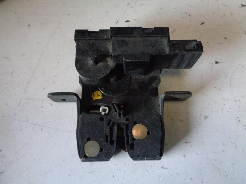 Serrure de hayon RENAULT LAGUNA 2 PHASE 1 Diesel - 1