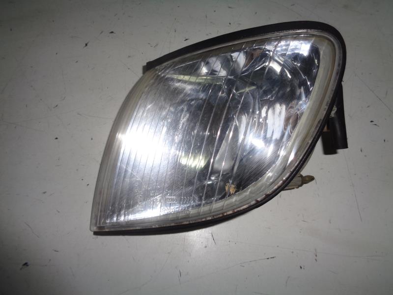 Optique avant secondaire gauche (feux)(clignotant) HYUNDAI SATELLITE 1 PHASE 1 Diesel - 1