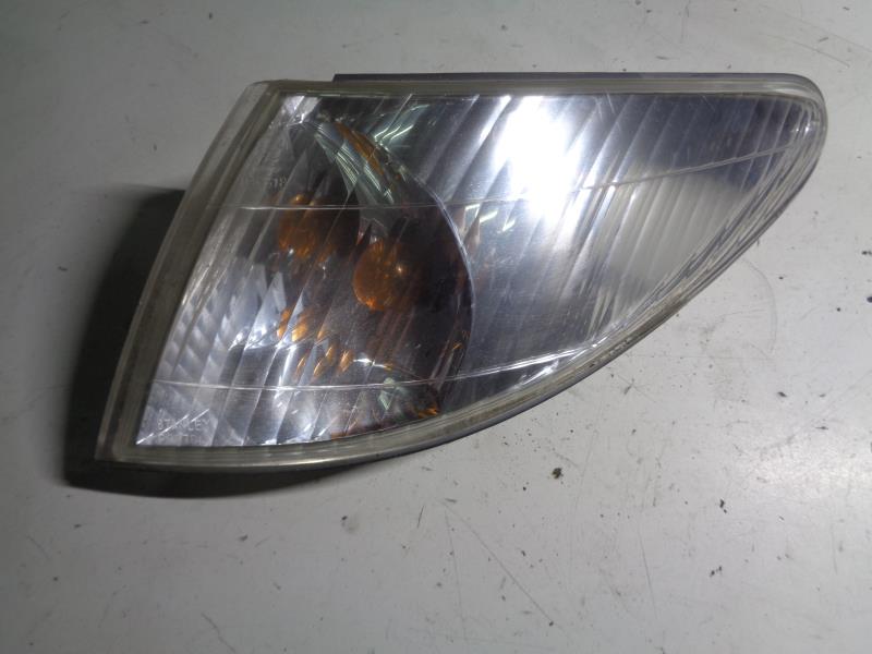 Optique avant secondaire gauche (feux)(clignotant) MAZDA PREMACY Essence - 1