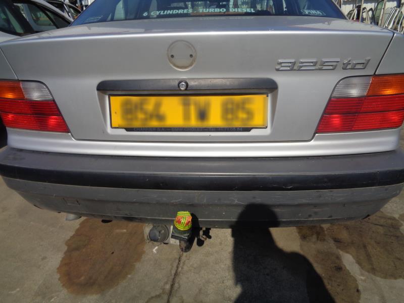 Pare choc arriere BMW SERIE 3 E36 Diesel - 1