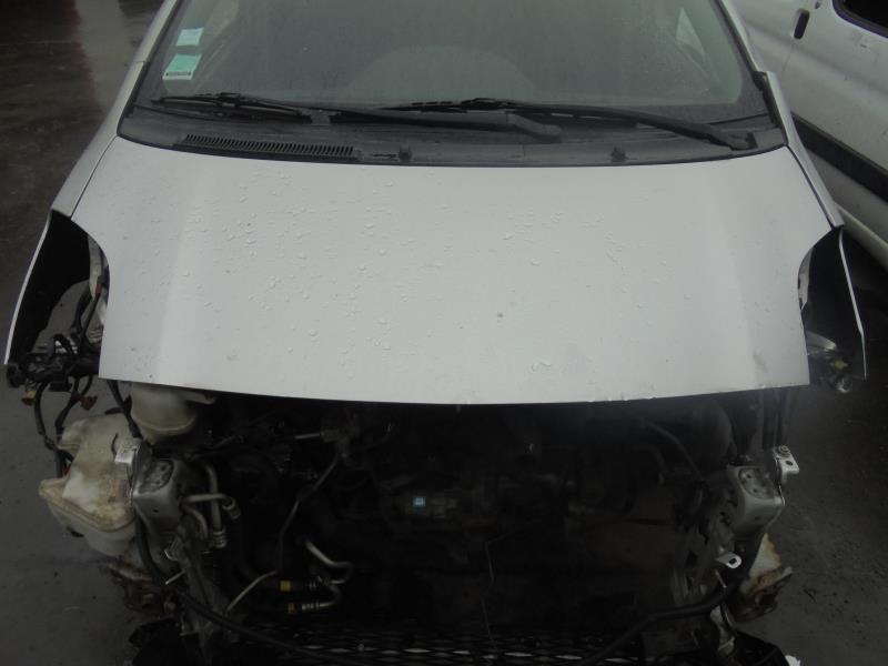 Capot TOYOTA YARIS 2 PHASE 1 Diesel - 1