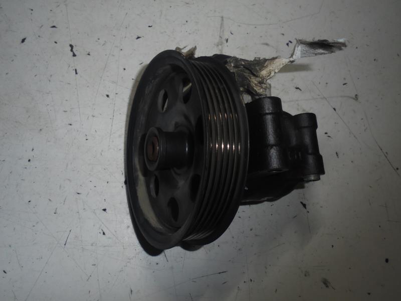 Pompe de direction FORD FOCUS 1 Diesel - 1
