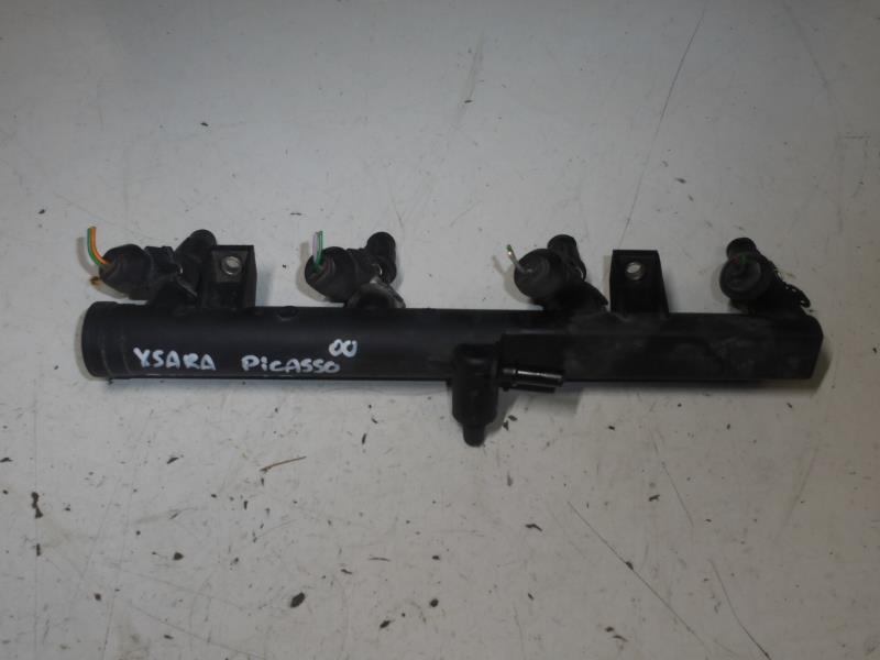 Rampe injection CITROEN XSARA PICASSO PHASE 1 Essence - 1