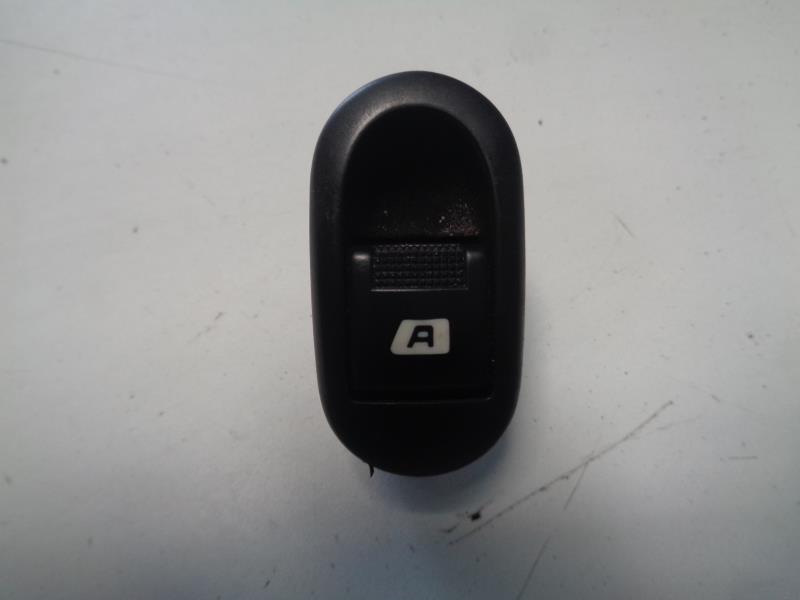 Interrupteur de leve vitre avant gauche CITROEN C3 1 PHASE 1 Essence - 1