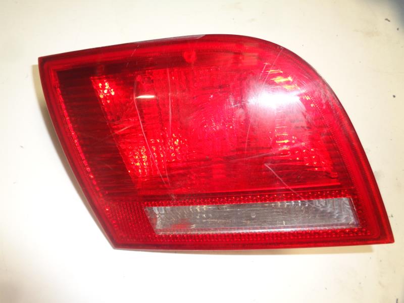 Feu arriere secondaire gauche (feux) AUDI A3 2 SPORTBACK PHASE 1 Diesel - 1