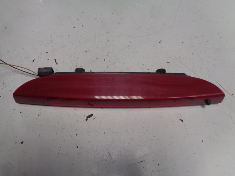 Feu arriere stop central RENAULT CLIO 3 PHASE 2 BREAK Diesel - 1
