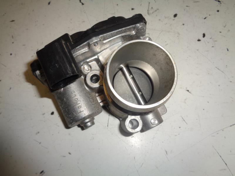 Boitier papillon FORD FOCUS 3 PHASE 1 Essence - 1