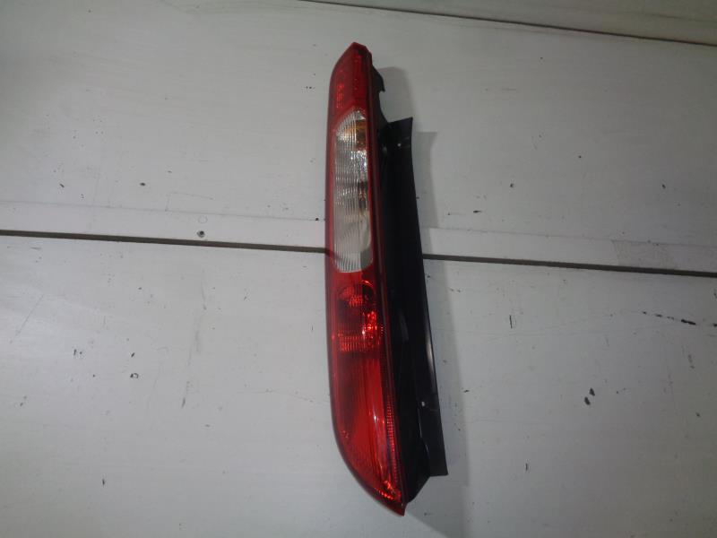 Feu arriere principal gauche (feux) FORD FOCUS 2 PHASE 1 Essence - 1