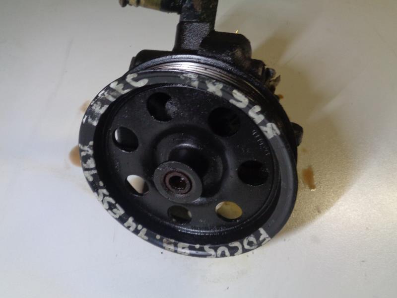 Pompe de direction FORD FOCUS 1 Essence - 1