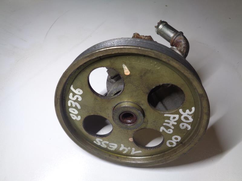 Pompe de direction PEUGEOT 306 PHASE 2 Essence - 1