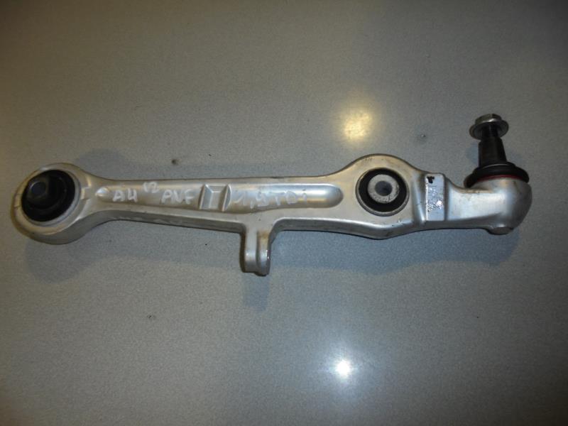Triangle inferieur avant gauche AUDI A4 2 AVANT PHASE 1 BREAK Diesel - 1