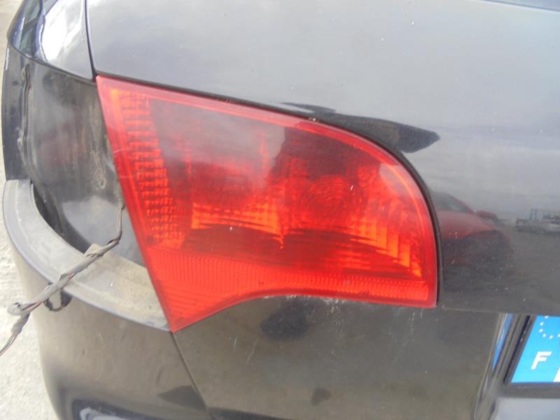 Feu arriere secondaire gauche (feux) AUDI A4 2 AVANT PHASE 2 BREAK Diesel - 1