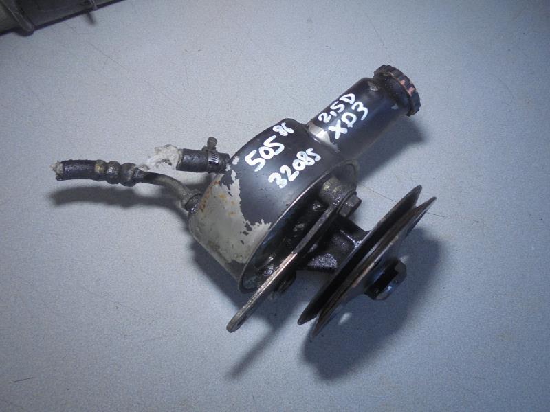 Pompe de direction PEUGEOT 505 Diesel - 1