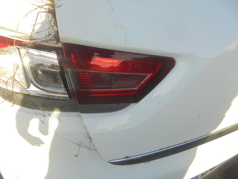 Feu arriere secondaire gauche (feux) RENAULT CLIO 4 PHASE 1 Essence - 1