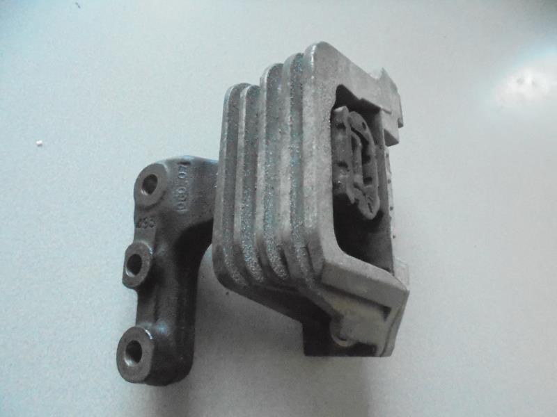 Support moteur droit PEUGEOT 207 PHASE 1 Diesel - 1