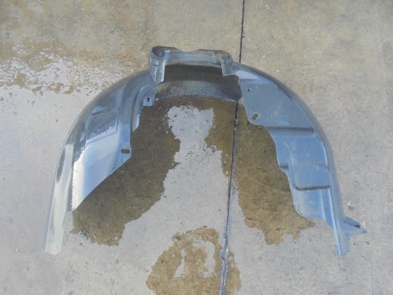 Pare boue avant gauche FORD FOCUS 2 PHASE 1 BREAK Diesel - 1