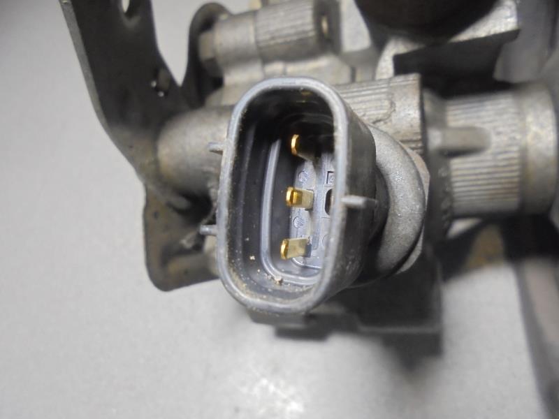 Pompe de direction TOYOTA YARIS 1 PHASE 1 Essence - 1