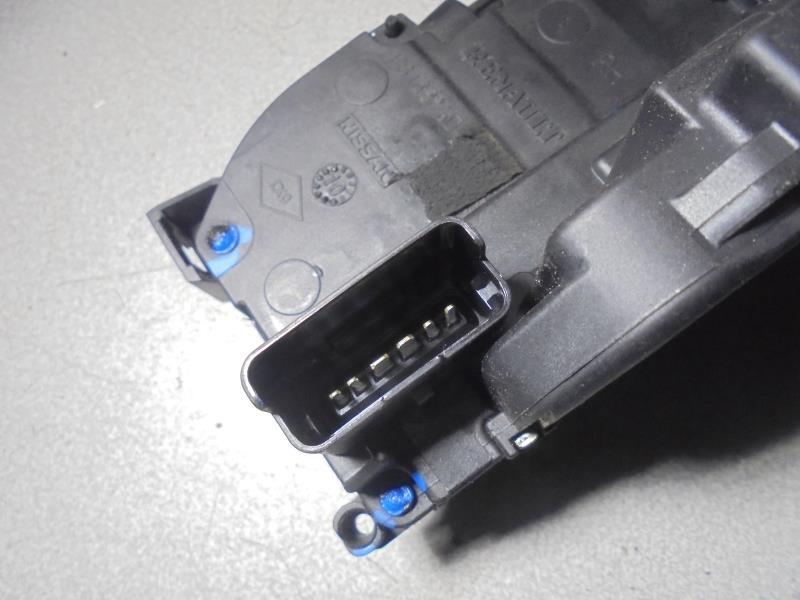 Serrure arriere droit RENAULT MODUS PHASE 2 Diesel - 1