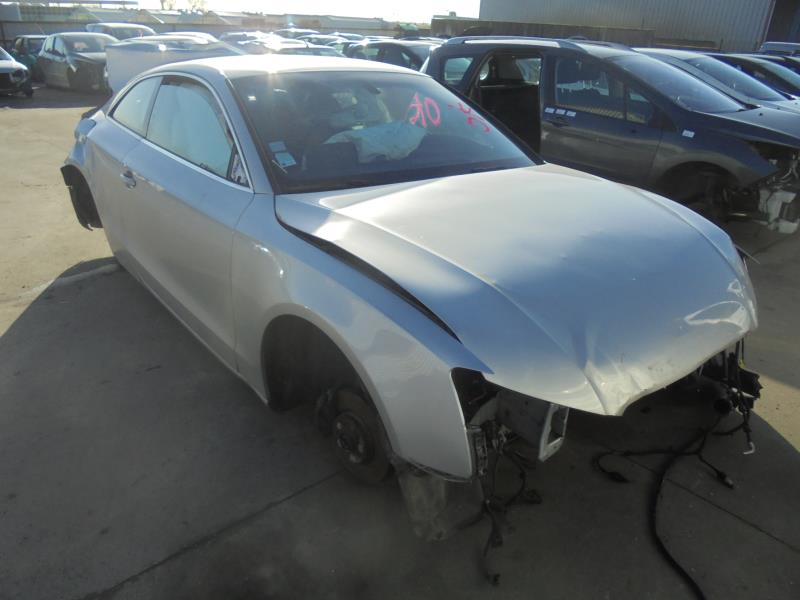 Serrure avant droit AUDI A5 1 COUPE PHASE 1 Diesel - 1