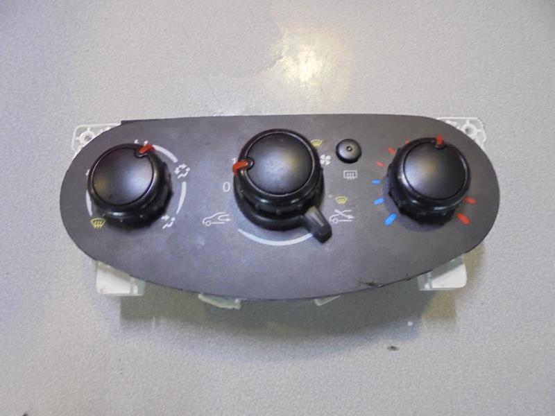 Commande chauffage RENAULT TWINGO 3 PHASE 1  - 1