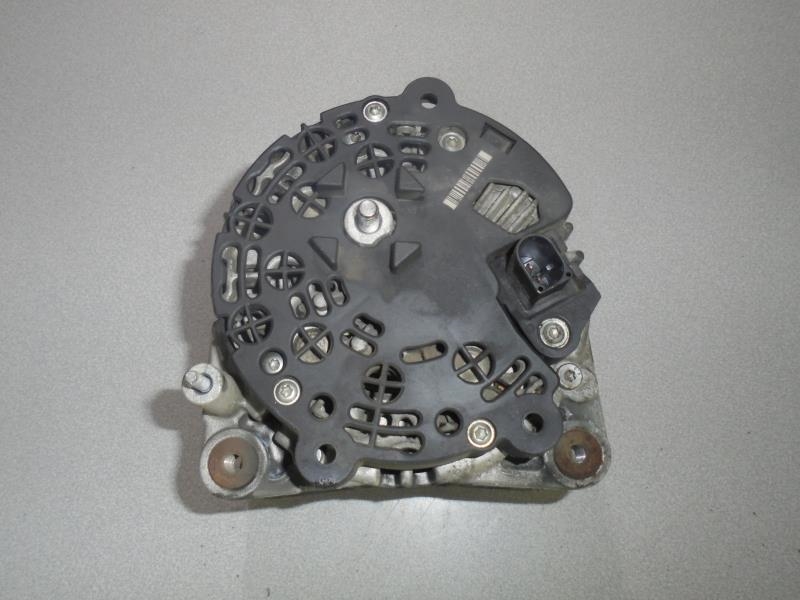 Alternateur VOLKSWAGEN PASSAT 5  - 1