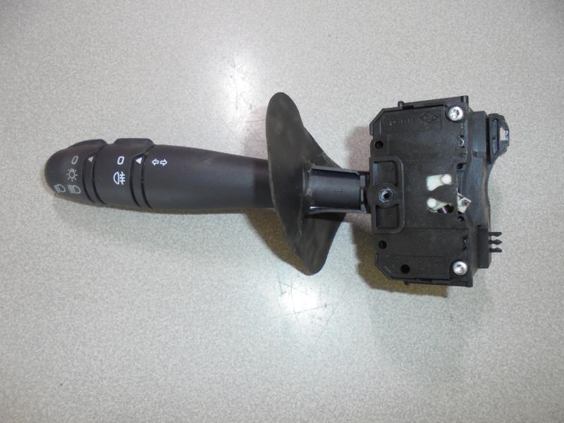 Commodo phare RENAULT CLIO 2 PHASE 2 Essence - 1