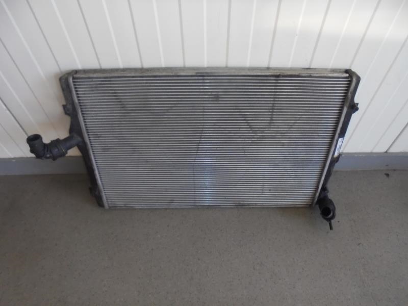 Radiateur eau VOLKSWAGEN PASSAT 5  - 1