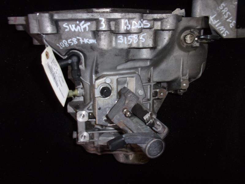 Boite de vitesses SUZUKI SWIFT 3 Diesel - 1