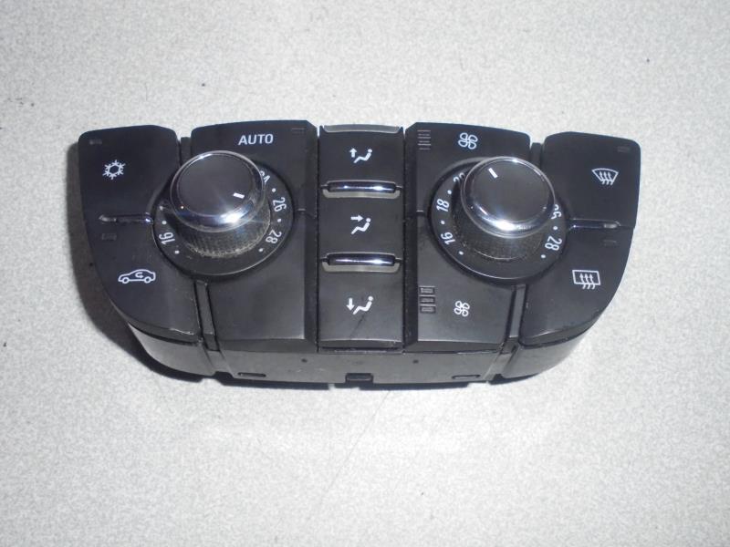 Commande chauffage OPEL ASTRA J SPORTS TOURER PHASE 2 BREAK Diesel - 1