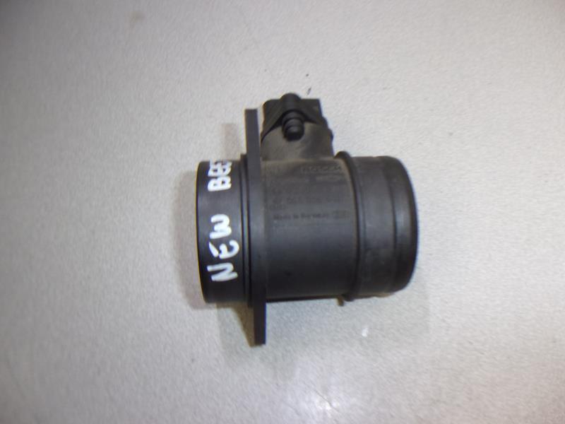 Debitmetre VOLKSWAGEN NEW BEETLE 1 PHASE 1 Essence - 1