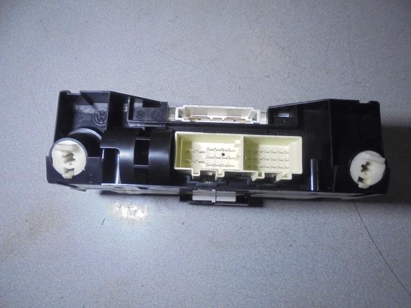 Commande chauffage VOLKSWAGEN POLO 5 PHASE 1 Diesel - 1