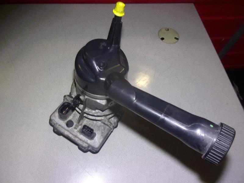 Pompe de direction CITROEN C4 PICASSO 1 Diesel - 1