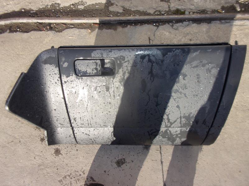 Boite a gants VOLKSWAGEN GOLF 7 PHASE 2 Essence - 1