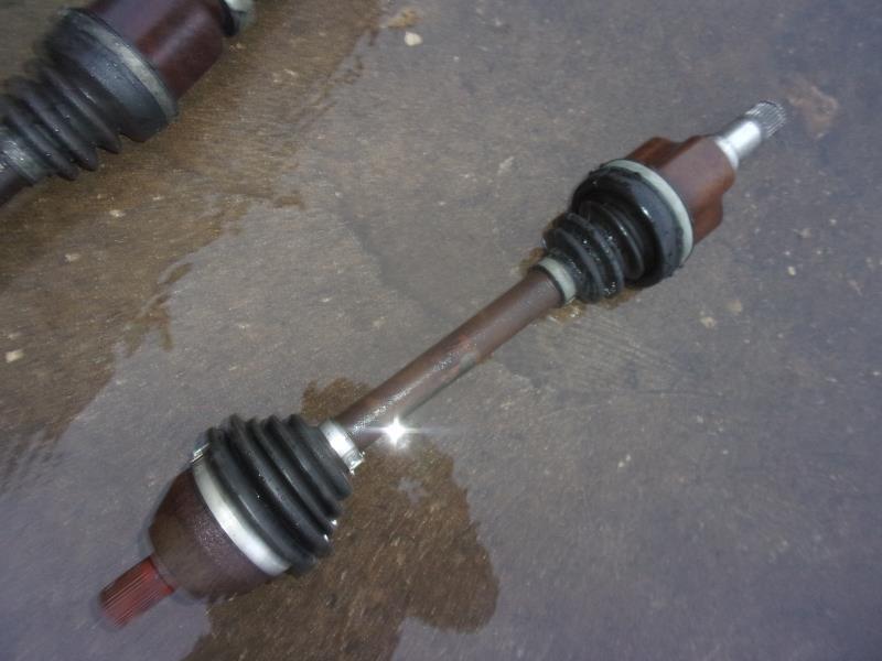 Cardan gauche (transmission) FORD C-MAX 1 PHASE 1 Diesel - 1