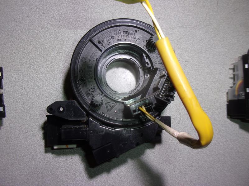 Contacteur tournant MAZDA 5 2 Diesel - 1