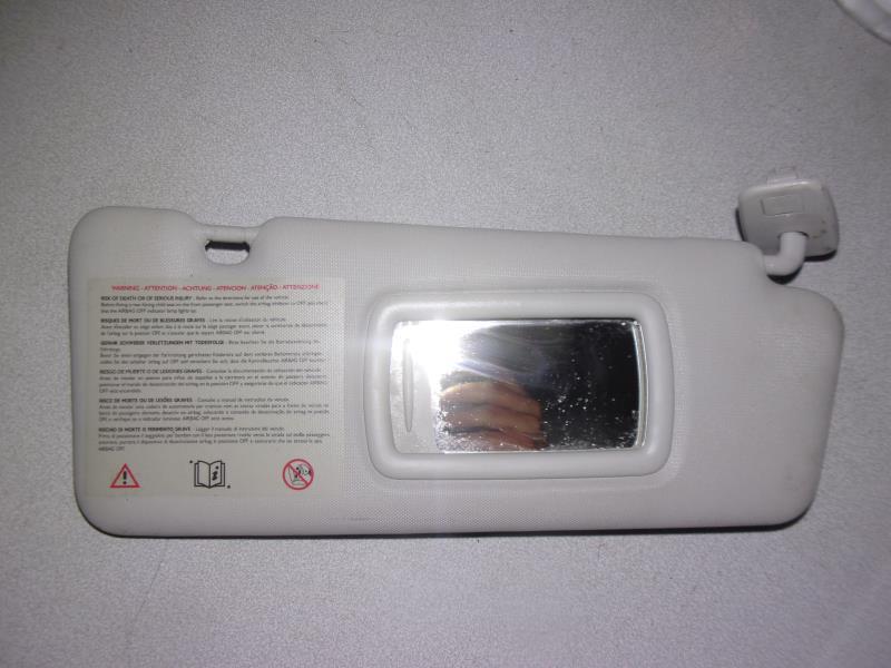 Pare soleil droit RENAULT MEGANE 3 PHASE 1 COUPE Essence - 1