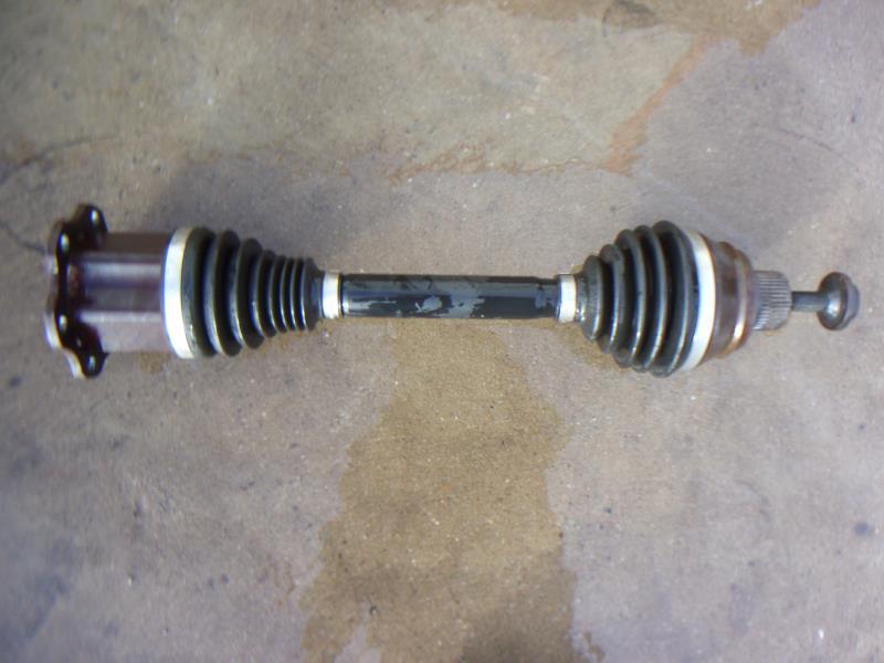 Cardan gauche (transmission) AUDI A4 3 PHASE 1  - 1